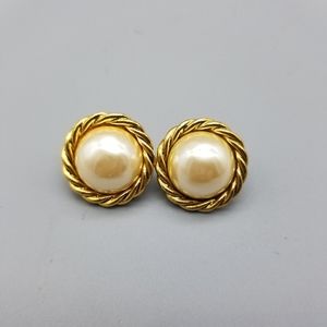 Vintage Carolee Faux Pearl Gold Tone Studs